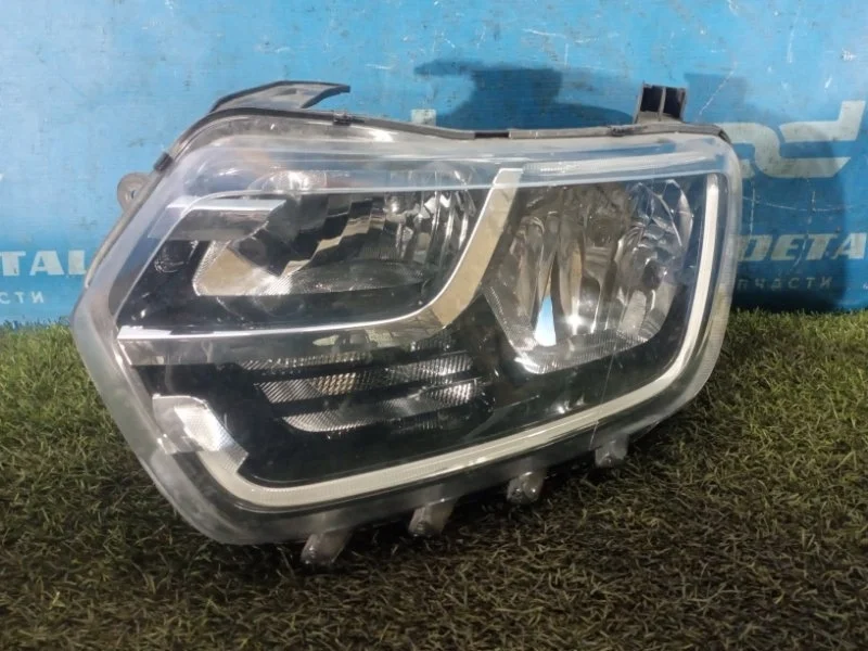 Фара передняя левая Renault Duster