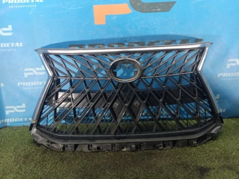 Решетка радиатора Lexus LX 3 2016-2021