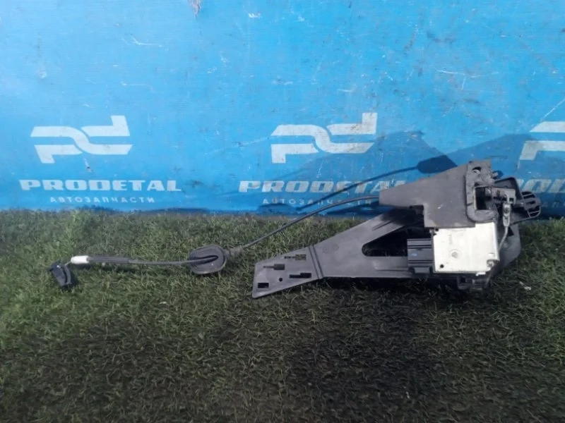 Замок двери задний правый Ford Fusion 1.4 ASDB