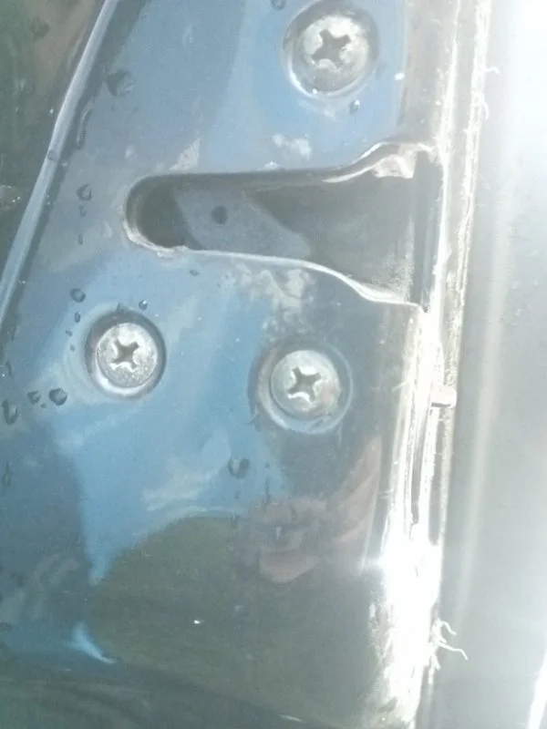 Замок двери задний левый Nissan Almera Classic B10