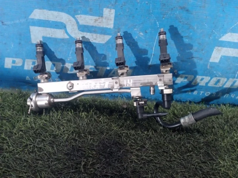 Рейка топливная (рампа) Opel Astra J 2010-2017