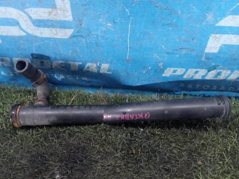 Трубка системы охлаждения двигателя Skoda Octavia