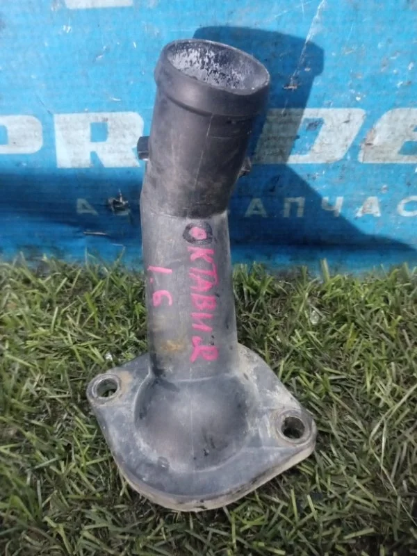 Корпус термостата Skoda Octavia A5 2004-2013