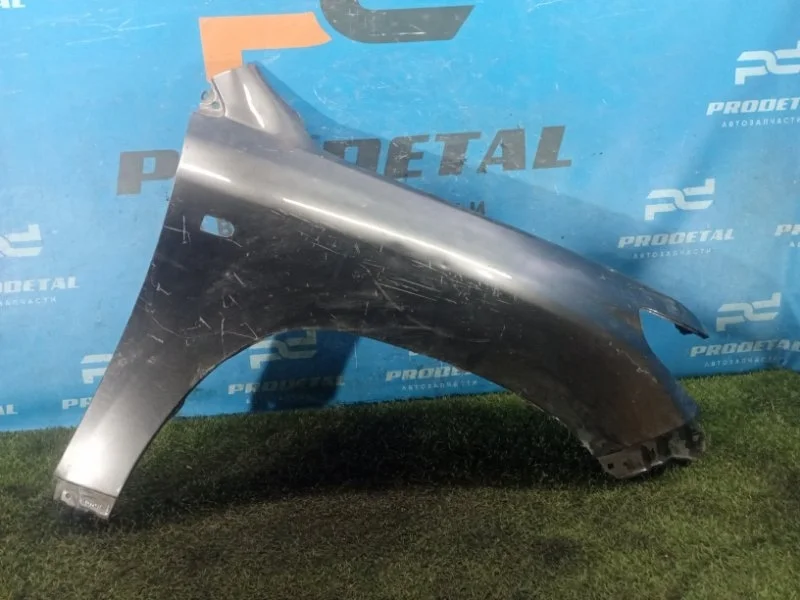 Крыло переднее правое Toyota Land Cruiser 200