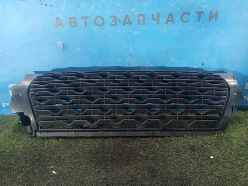 Решетка в бампер Renault Duster КРОССОВЕР