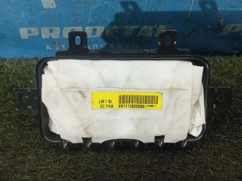 Подушка безопасности в торпедо Hyundai ix35 G4FD