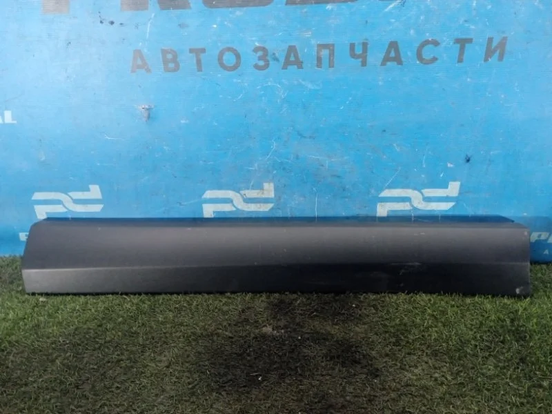 Молдинг двери передний левый Toyota RAV4 КРОССОВЕР