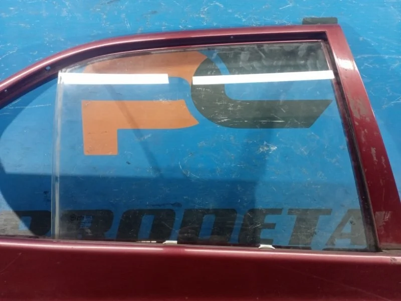 Стекло двери заднее правое Hyundai Accent 2 СЕДАН