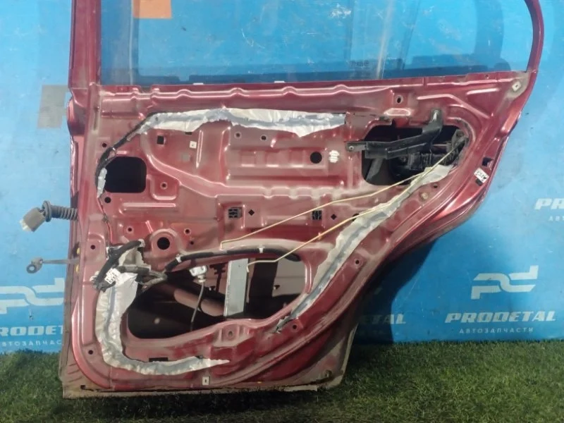 Моторчик стеклоподъемника задний правый Hyundai