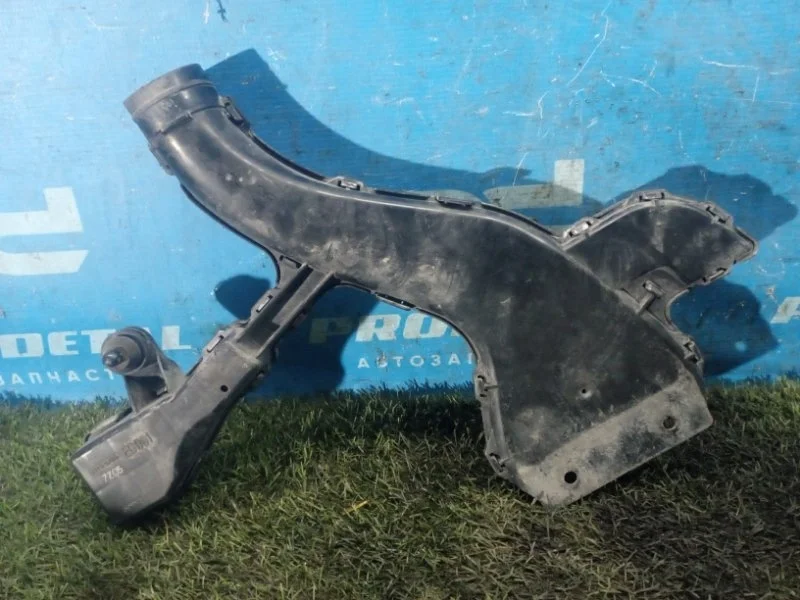 Воздухозаборник (наружный) Nissan Tiida C11 HR16DE