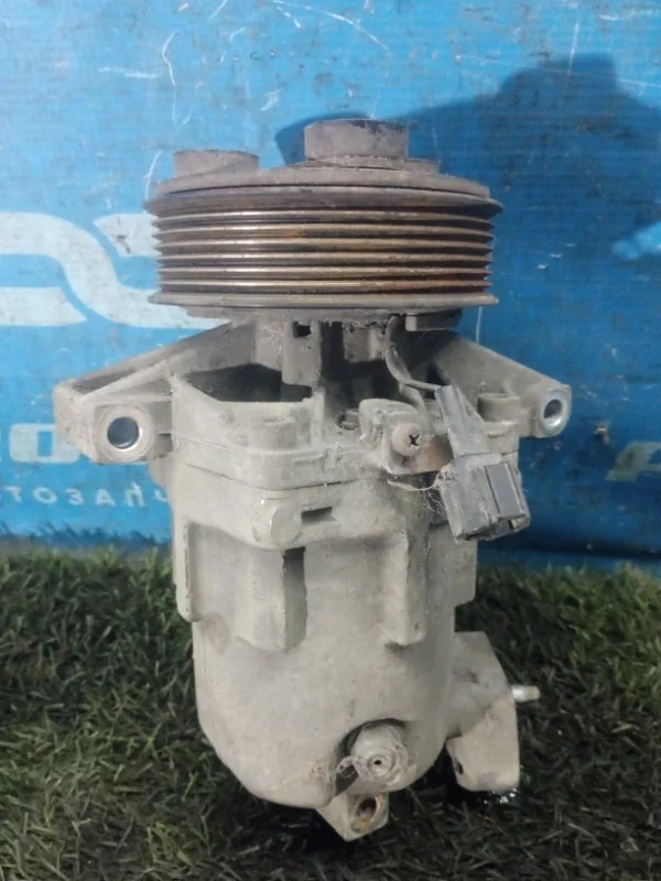 Компрессор кондиционера Nissan Tiida C11 HR16DE