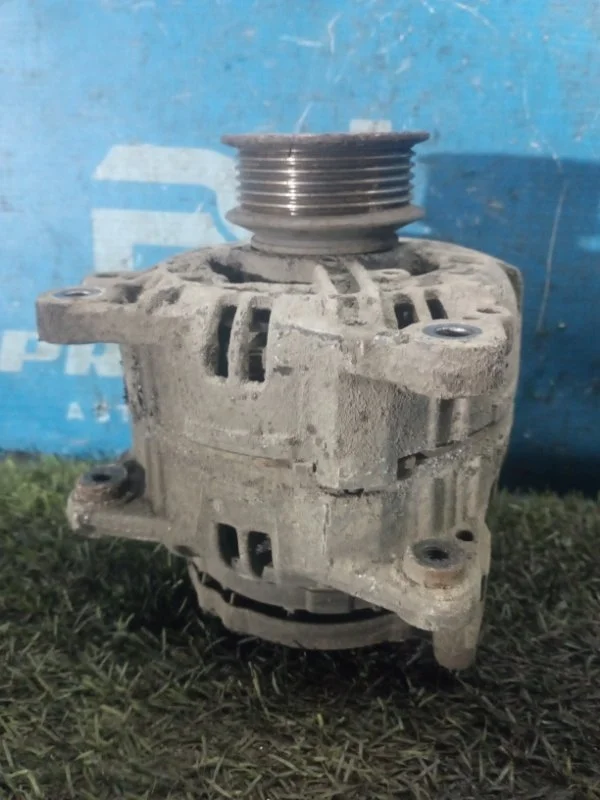 Генератор Volkswagen Transporter 1996-2003