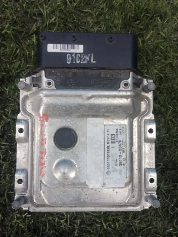 Блок управления двигателем Hyundai Solaris