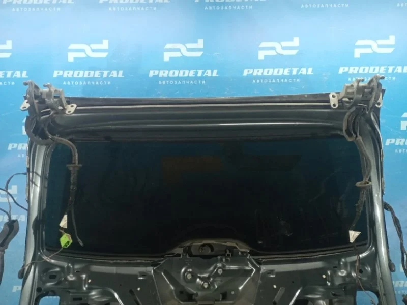 Петля двери багажника Volkswagen Touareg 2002-2010