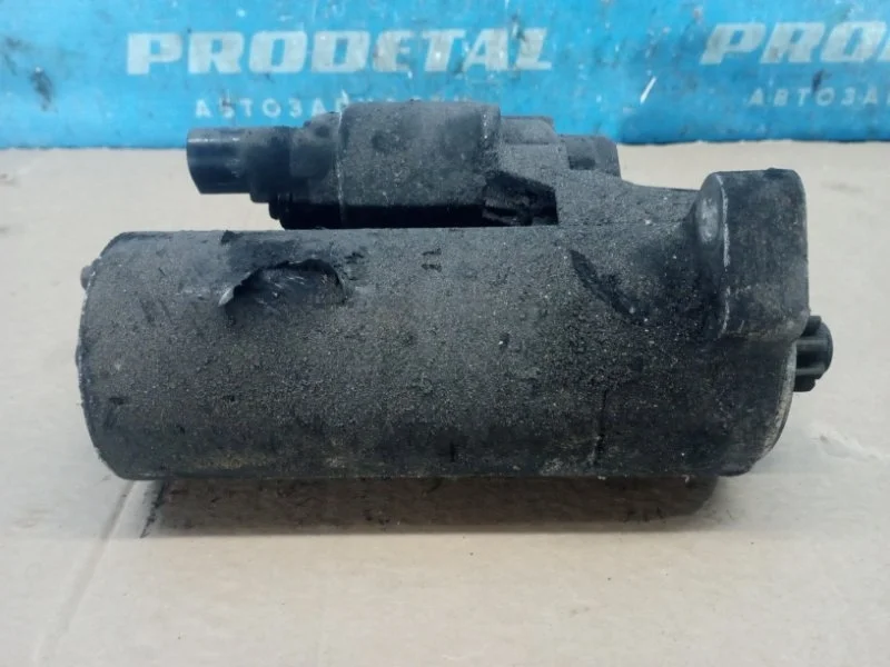 Стартер Volkswagen Touareg 2010-2018