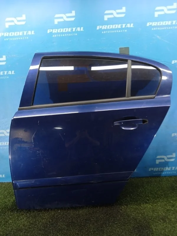 Дверь задняя левая Opel Astra H 2004-2015
