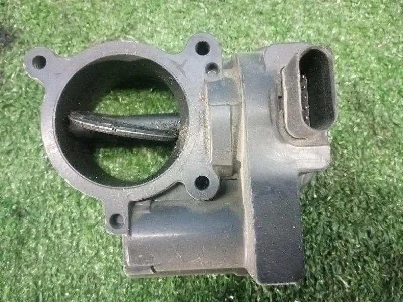 Заслонка дроссельная электрическая Volkswagen