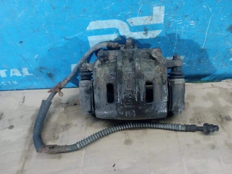 Суппорт тормозной передний правый Kia Sorento