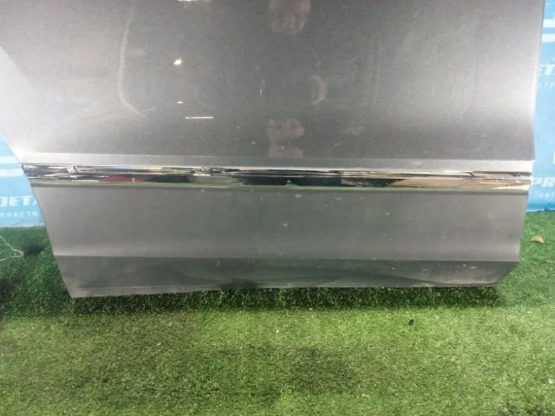 Молдинг двери задний правый Volkswagen Tiguan