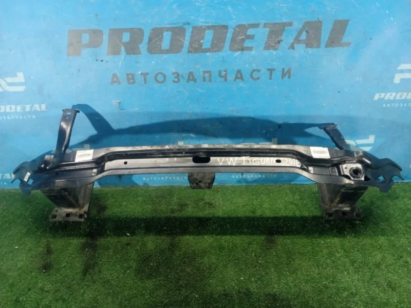 Усилитель бампера передний Volkswagen Tiguan 2016>