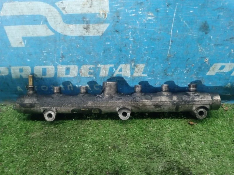 Рейка топливная (рампа) Hyundai Grand Starex 2007&gt;