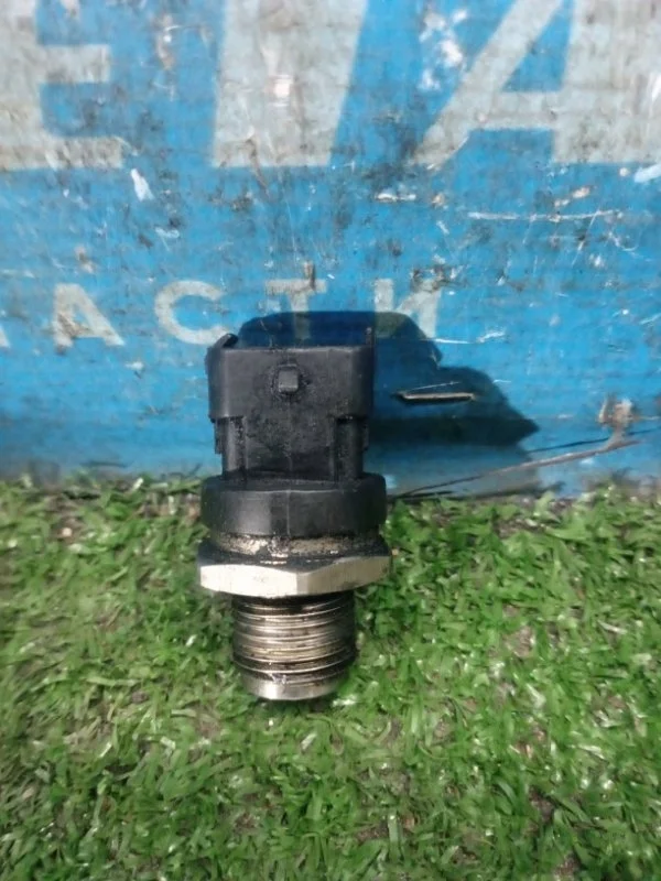 Датчик давления топлива Hyundai Grand Starex 2007&gt;