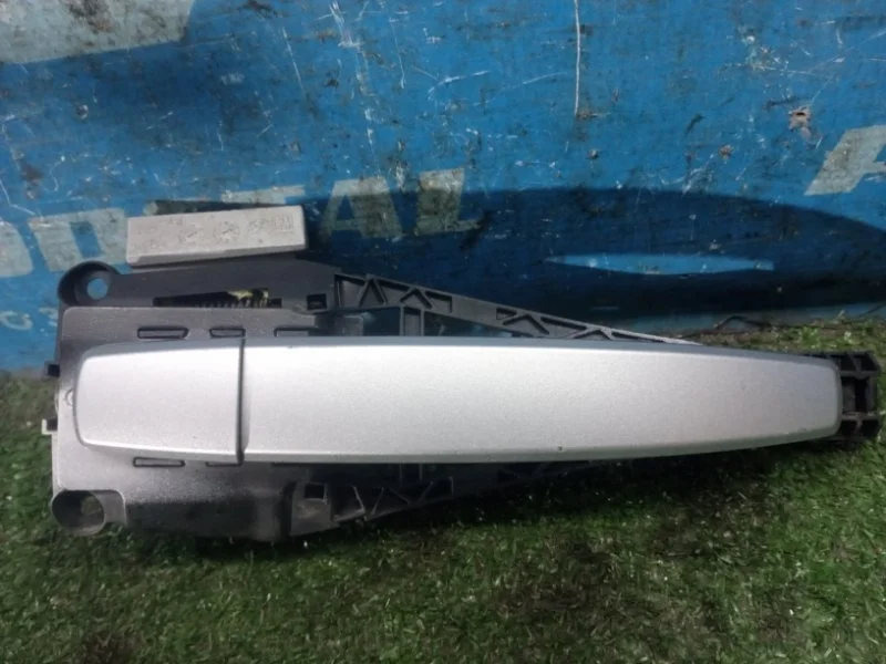 Ручка двери наружная передняя правая Opel Astra J