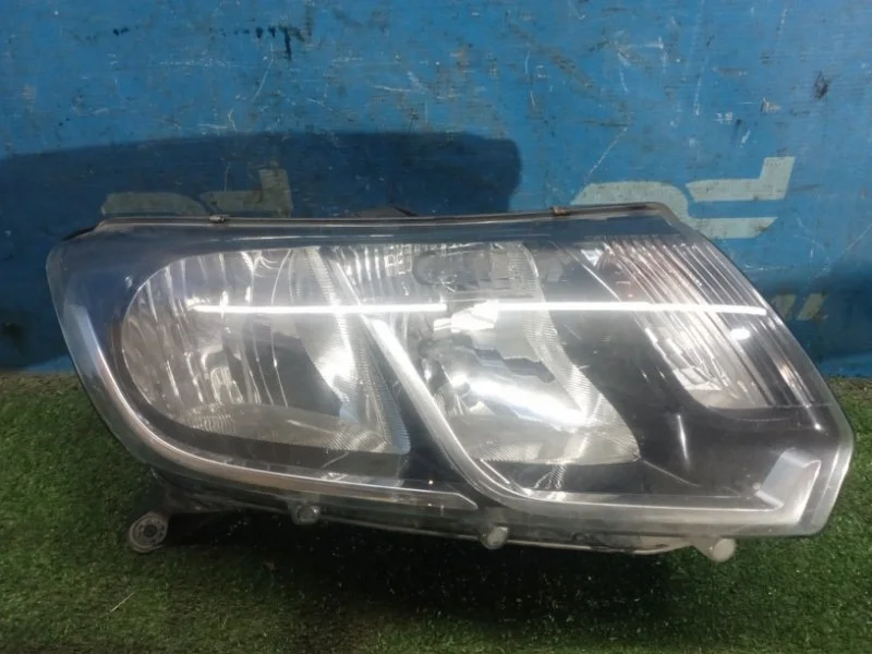 Фара передняя правая Renault Logan 2 СЕДАН 2014>