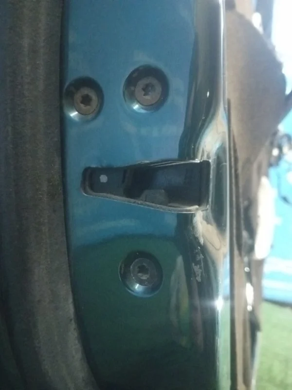 Замок двери передний левый Ford S-MAX AZWA