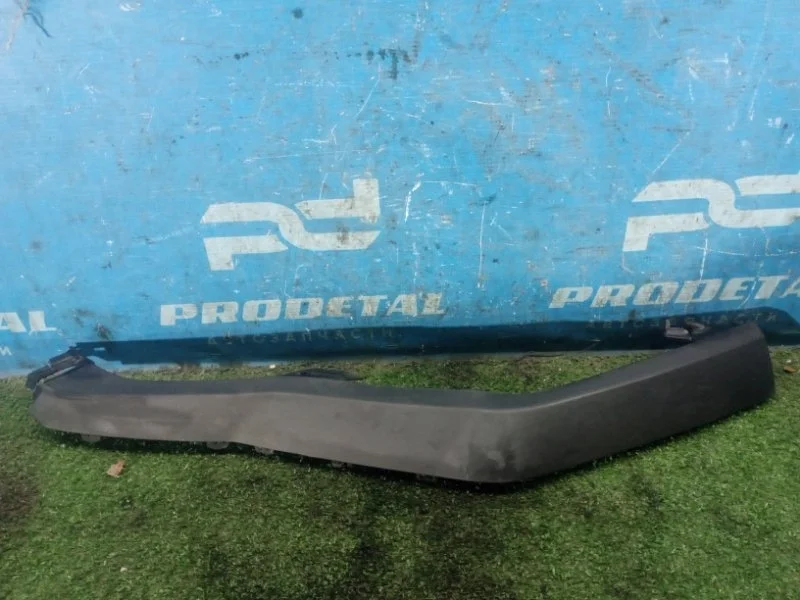 Накладка бампера передняя правая Lexus RX350 2016>