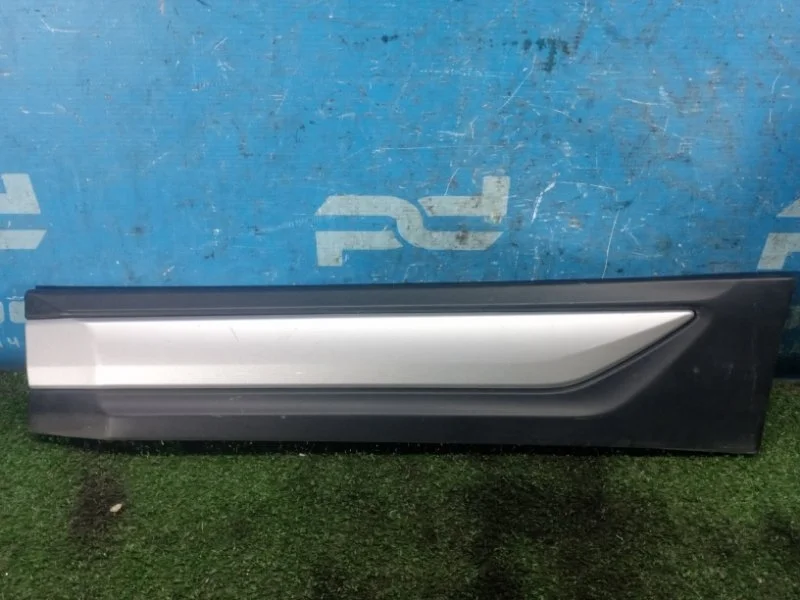Молдинг двери задний левый Mitsubishi Outlander GF
