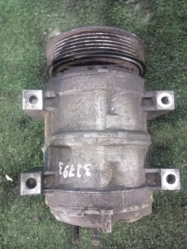 Компрессор кондиционера Volvo S40 2001-2004