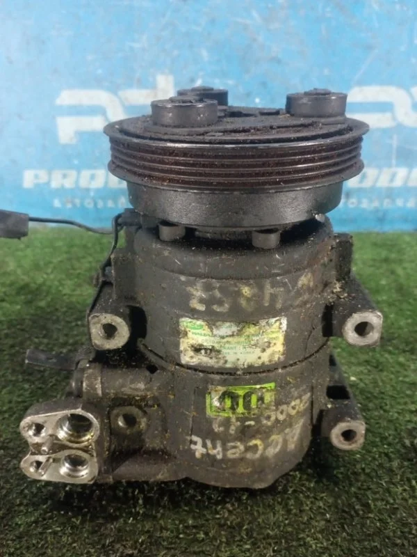 Компрессор кондиционера Hyundai Accent 2 СЕДАН