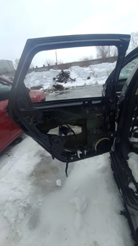 Петля двери задняя левая Citroen C4 2 2011-2022