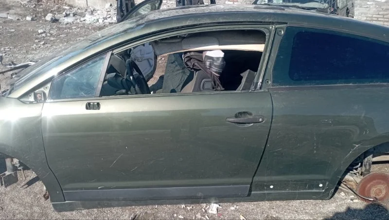 Дверь передняя левая Citroen C4 NFUPSA 2004-2011