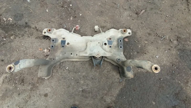 Балка подмоторная передняя Ford C-MAX 2003-2010