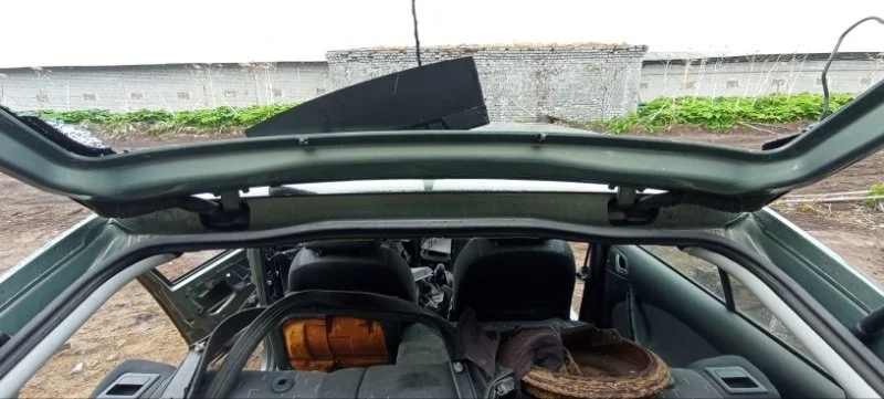 Петля двери багажника Skoda Octavia A4 2000-2011