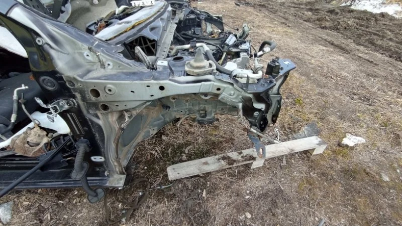 Лонжерон передний правый Renault Fluence K4M