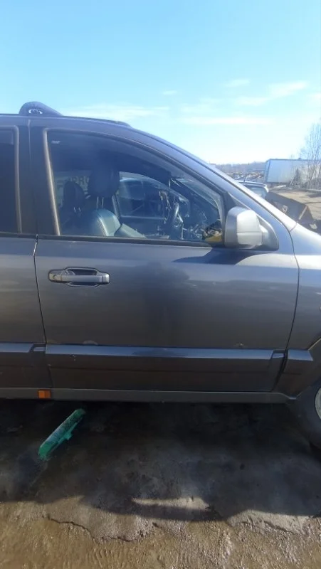 Дверь передняя правая Kia Sorento 2002-2009