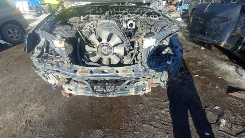 Панель передний Kia Sorento 2002-2009