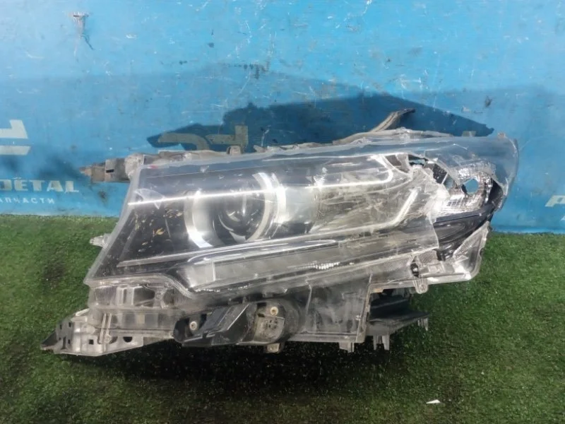 Фара передняя левая Toyota Land Cruiser Prado 150