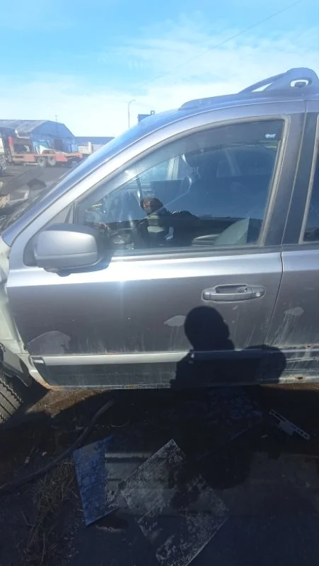 Дверь передняя левая Kia Sorento 2002-2009