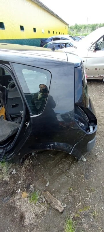 Крыло заднее левое Renault Scenic 2 2003-2009