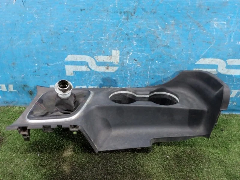 Накладка консоли Kia Ceed G4FJ 2012-2018