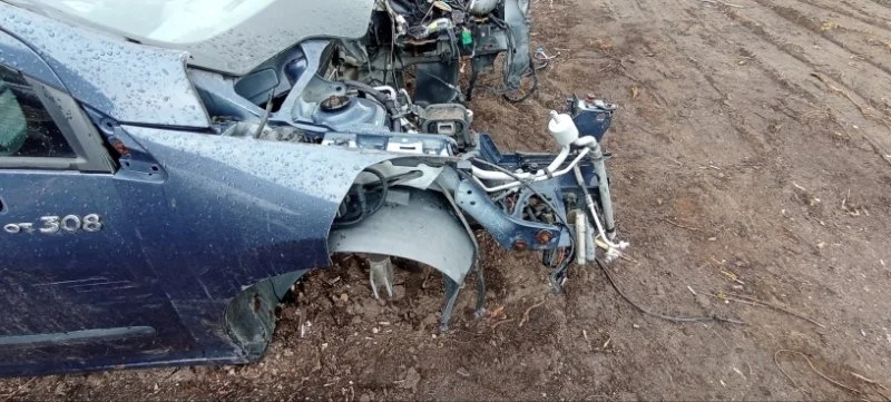 Лонжерон передний правый Peugeot 308 1.6 16V