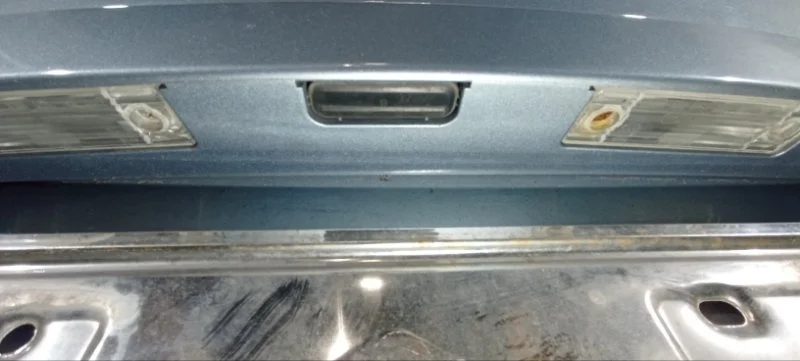 Кнопка открывания багажника Chevrolet Cruze 1.6