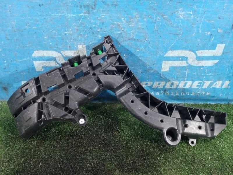 Кронштейн бампера задний левый Volvo V60
