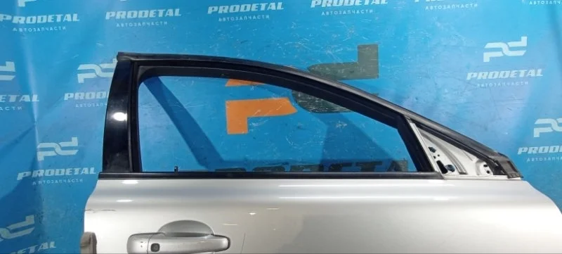 Стекло двери переднее правое Volvo XC70 2007-2016