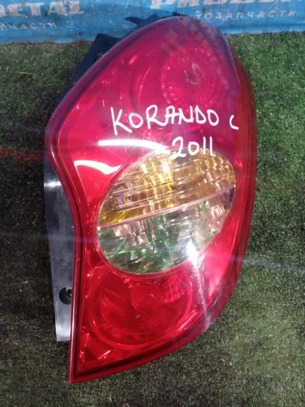 Фонарь наружный задний правый Ssang Yong Action