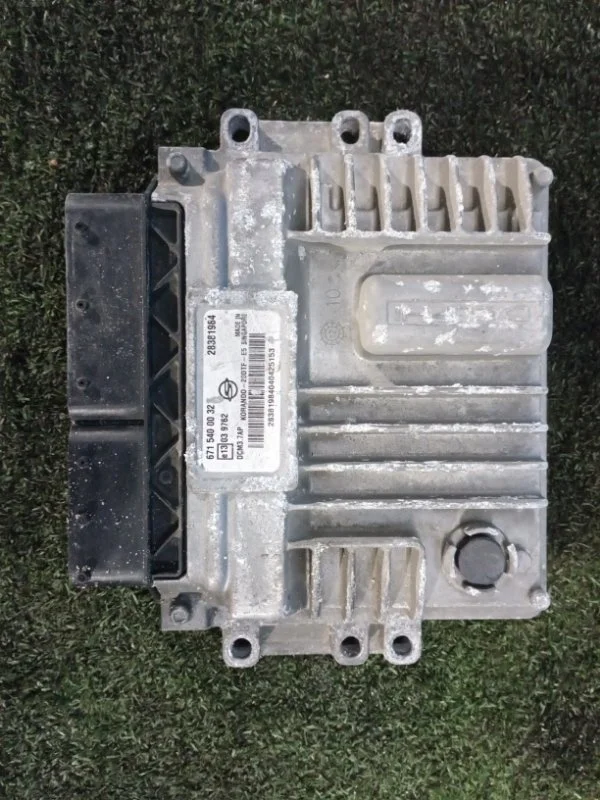 Блок управления двигателем Ssang Yong Action